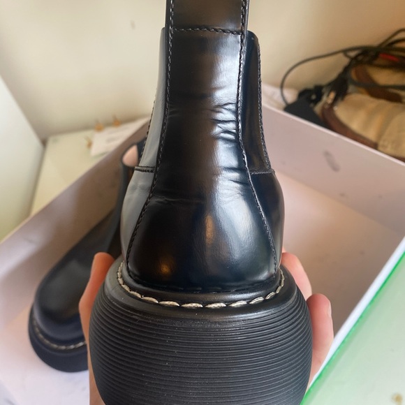 SOLD Bottega Veneta Black Bounce Leather Ankle Boot - Picture 6 of 16